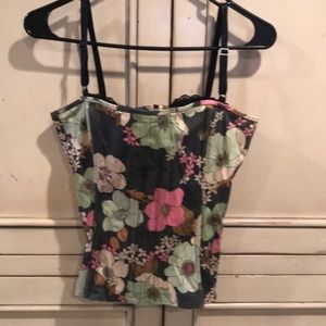 Fun bustier